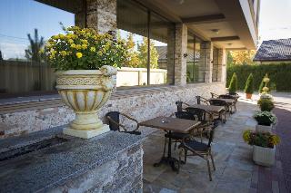 Aviator Boutique Hotel