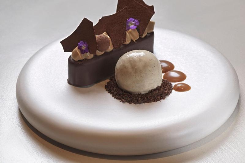 MonAsty Thessaloniki, Autograph Collection-27