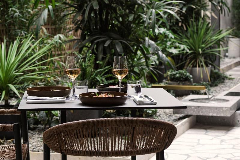 MonAsty Thessaloniki, Autograph Collection-14