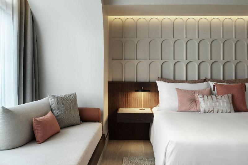 MonAsty Thessaloniki, Autograph Collection-44