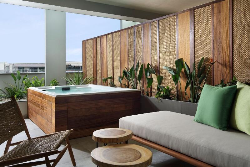 MonAsty Thessaloniki, Autograph Collection-21