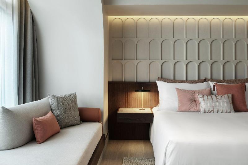 MonAsty Thessaloniki, Autograph Collection-49