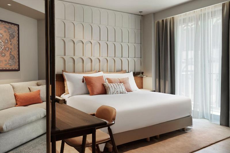 MonAsty Thessaloniki, Autograph Collection-65