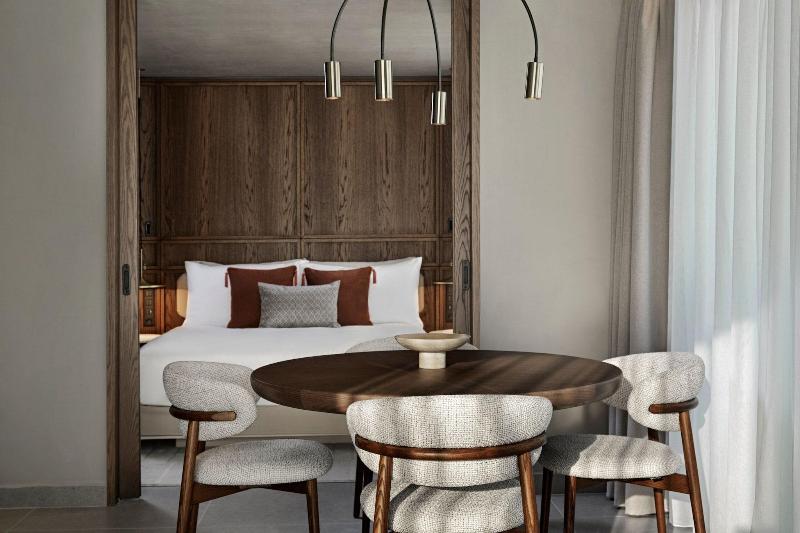 MonAsty Thessaloniki, Autograph Collection-85