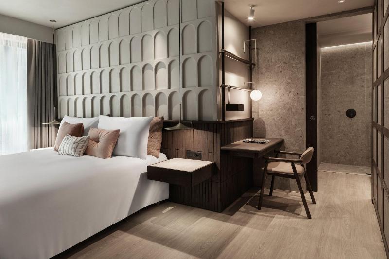 MonAsty Thessaloniki, Autograph Collection-92