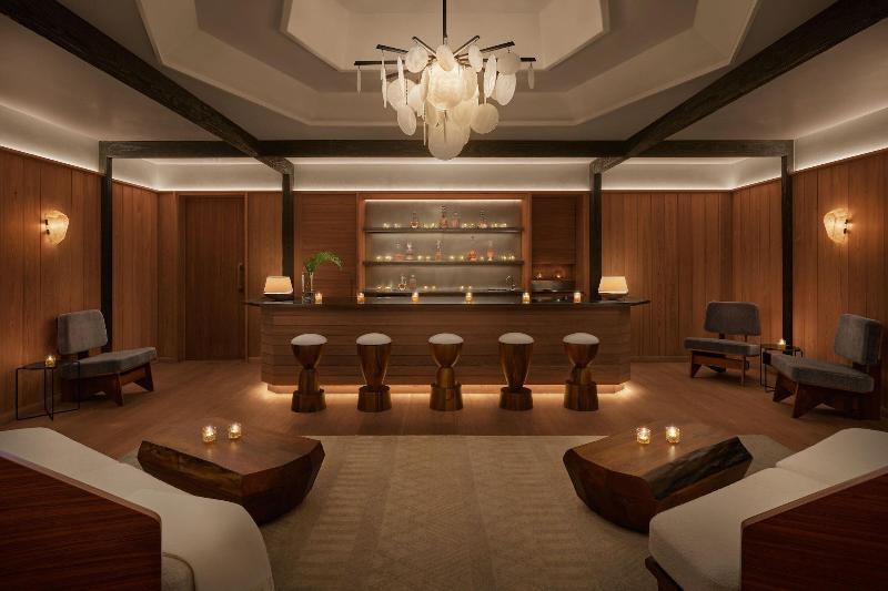 The Reykjavik EDITION-14