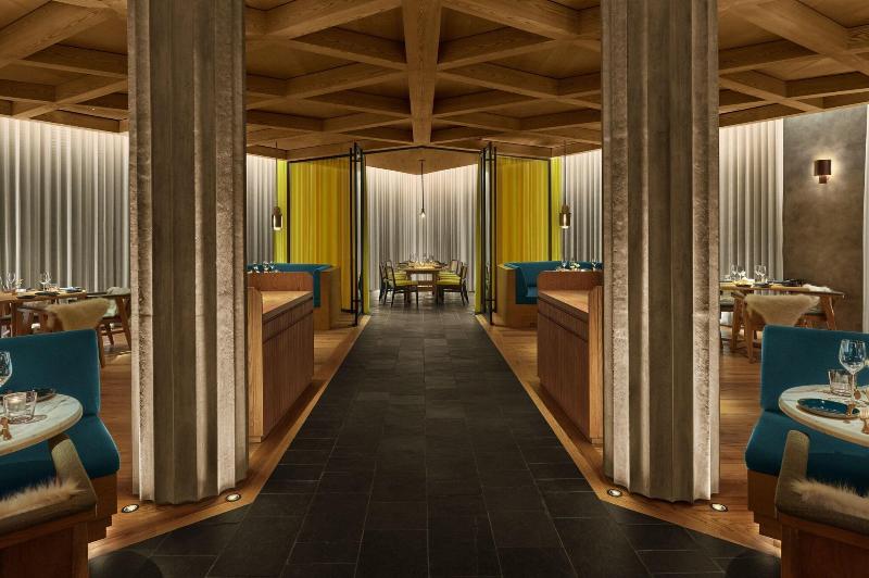 The Reykjavik EDITION-104