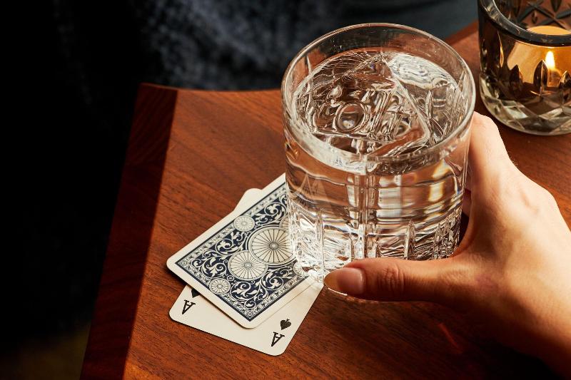 The Reykjavik EDITION-122