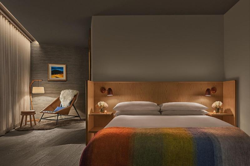 The Reykjavik EDITION-79