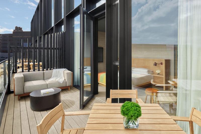 The Reykjavik EDITION-105