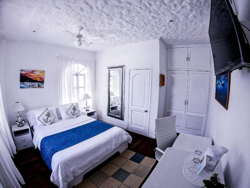 Angermeyer Waterfront Inn-31