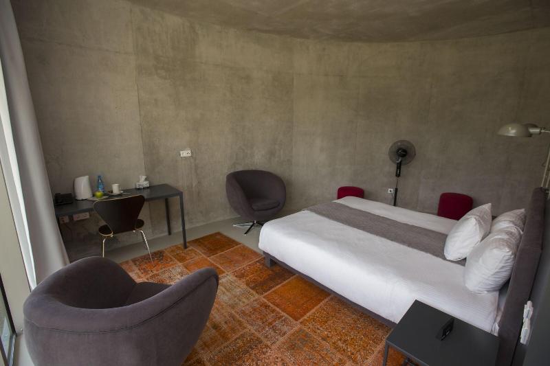 Concept Hotel by COAF-18