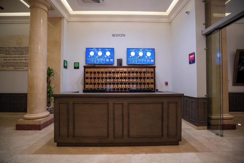 Hotel Bellas Artes-11