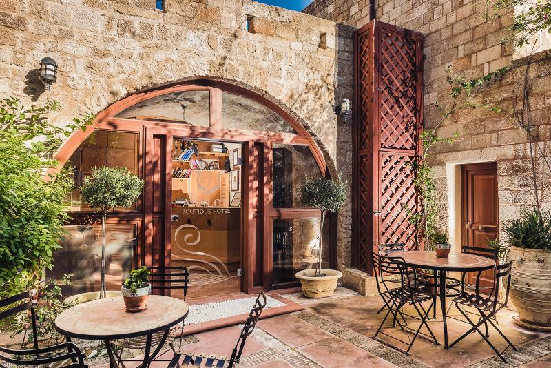 Avalon Boutique Hotel-20