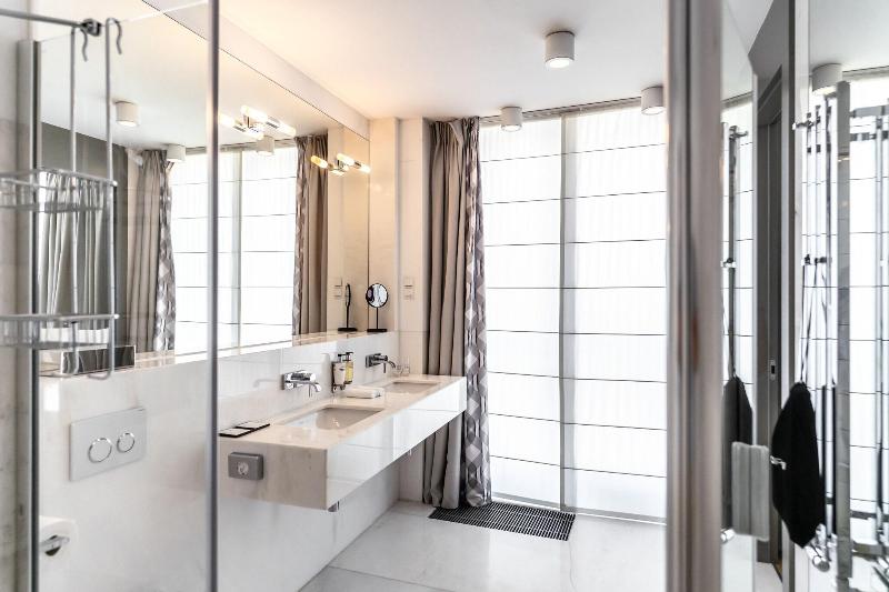 H15 Boutique Hotel-58