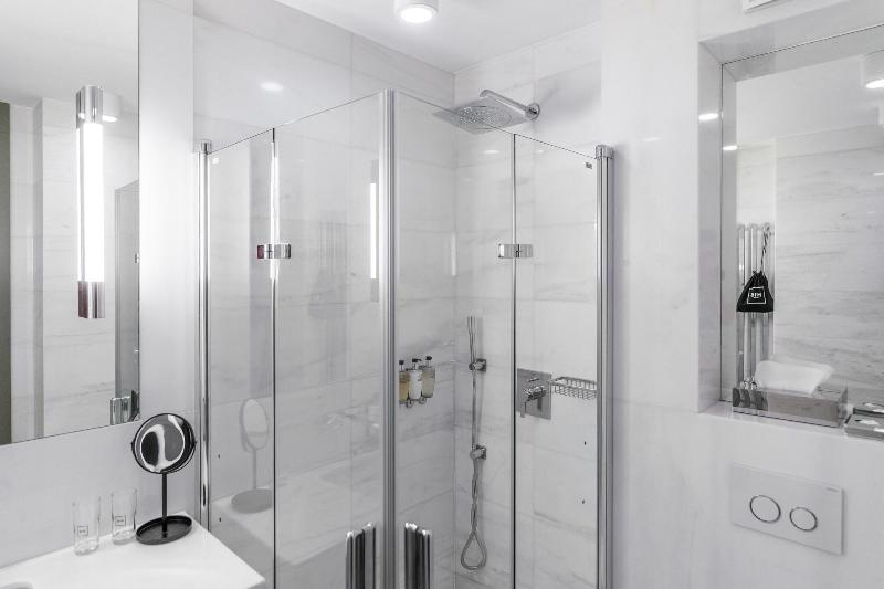 H15 Boutique Hotel-125