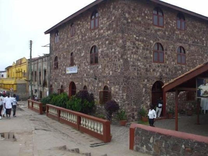 Coconut Grove Bridge House-21