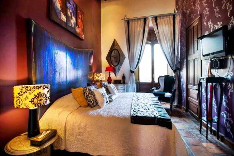 Casa Pedro Loza Petit Hotel-11