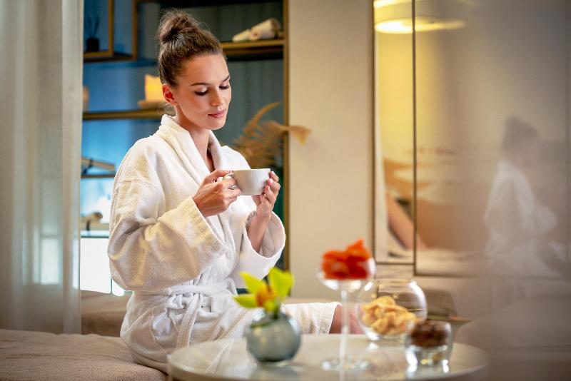 Grand Poet Hotel By Semarah-37