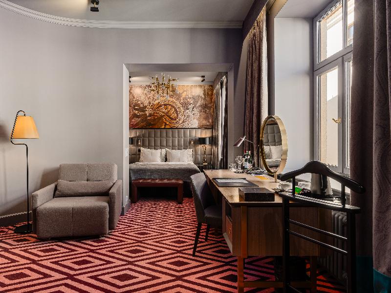 Grand Poet Hotel By Semarah-32