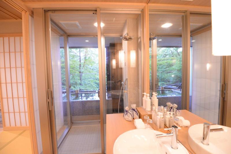 Hakone Gora Byakudan-8