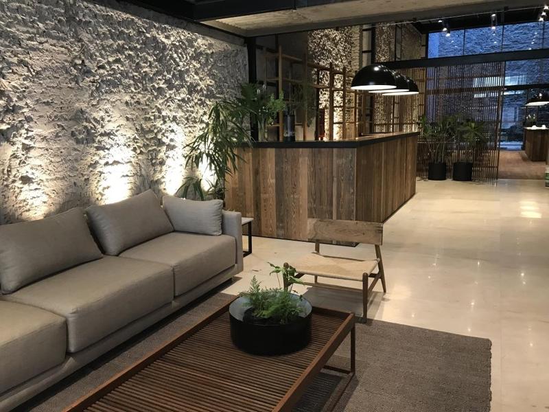 AQ Tailored Suites-19