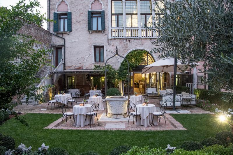 Hotel Nani Mocenigo Palace-8