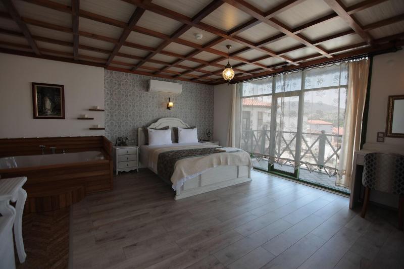 Celsus Boutique Hotel-36