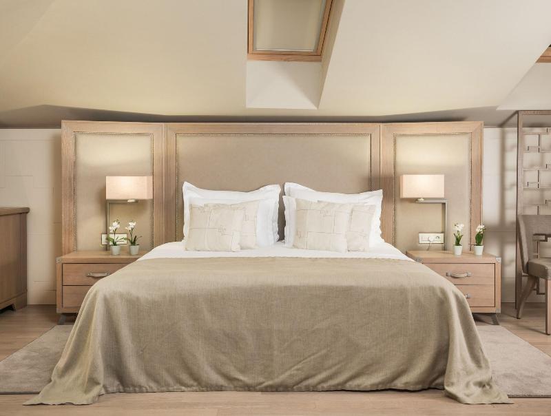 Art Hotel Kalelarga-30