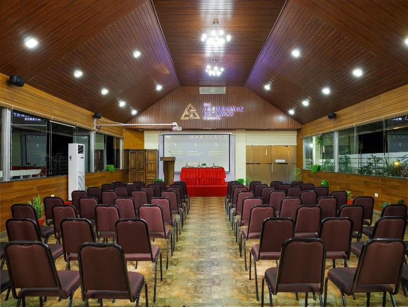 The Panoramic Getaway-31