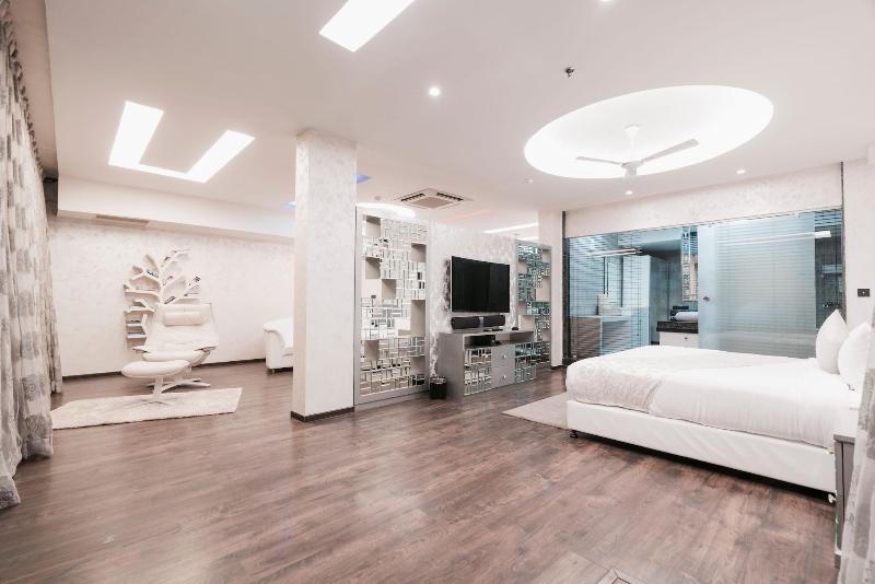 The Panoramic Getaway-92