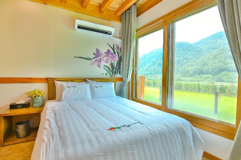 Jeonju Wangyijimil Hanok Hotel-55