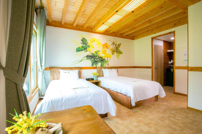 Jeonju Wangyijimil Hanok Hotel-18