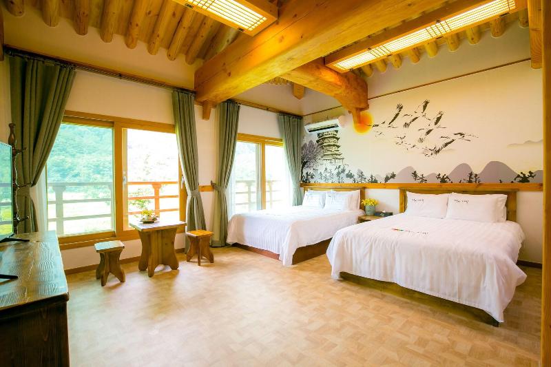 Jeonju Wangyijimil Hanok Hotel-30