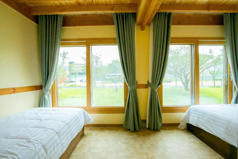 Jeonju Wangyijimil Hanok Hotel-34