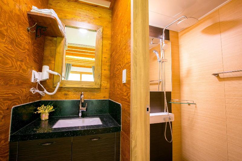 Jeonju Wangyijimil Hanok Hotel-59