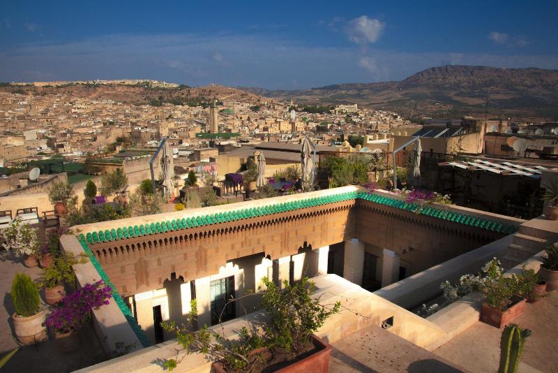 Karawan Riad-0