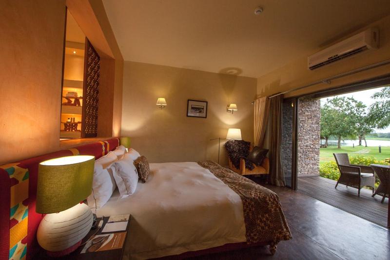 The Royal Senchi-108