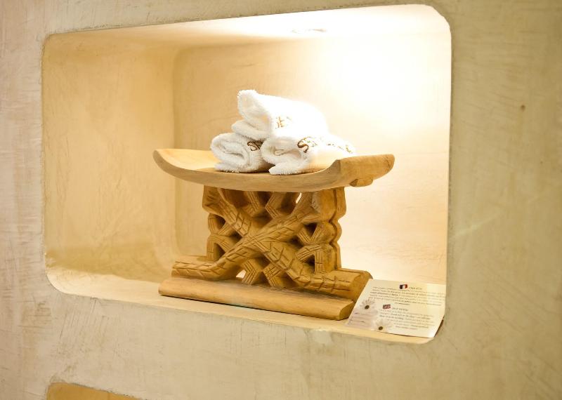 The Royal Senchi-146