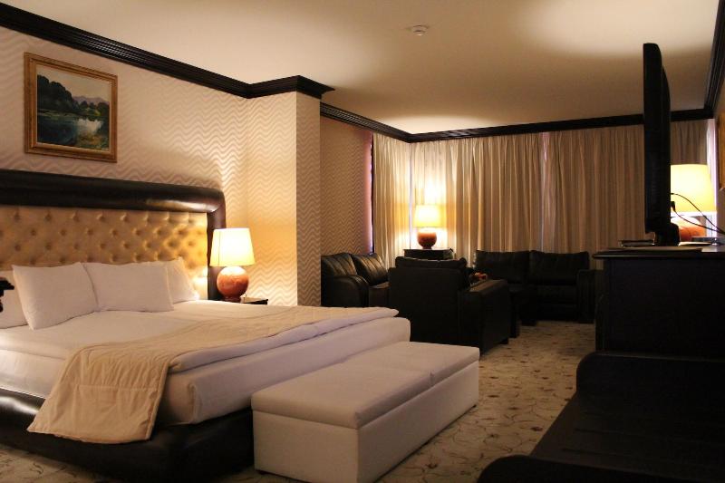 Shiroka Laka Hotel & Spa-43