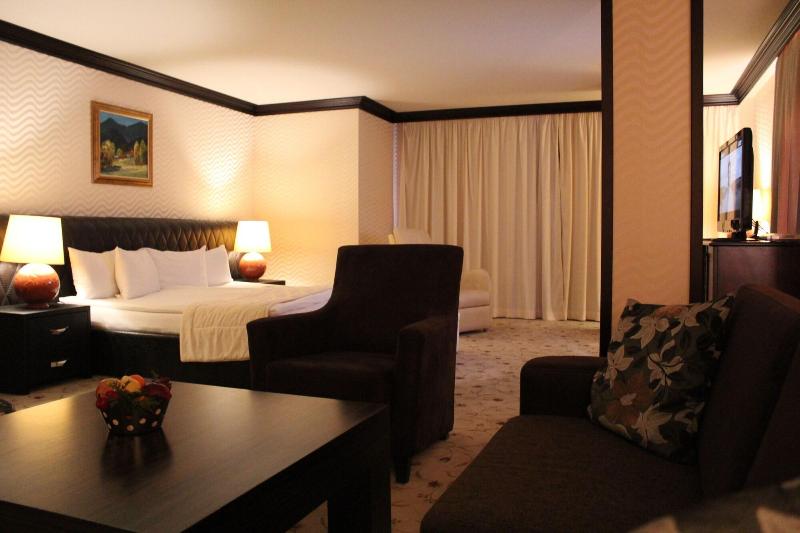 Shiroka Laka Hotel & Spa-73