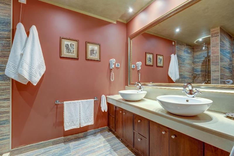 Shiroka Laka Hotel & Spa-38