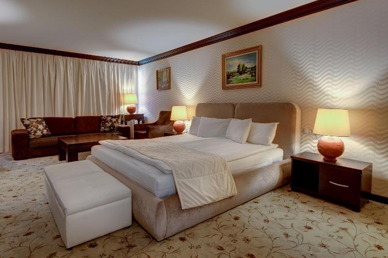 Shiroka Laka Hotel & Spa-46