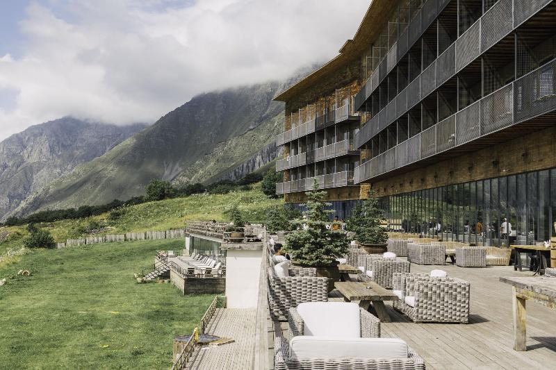 Rooms Hotel Kazbegi-14