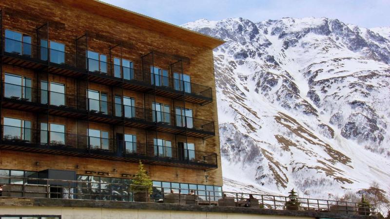Rooms Hotel Kazbegi-1