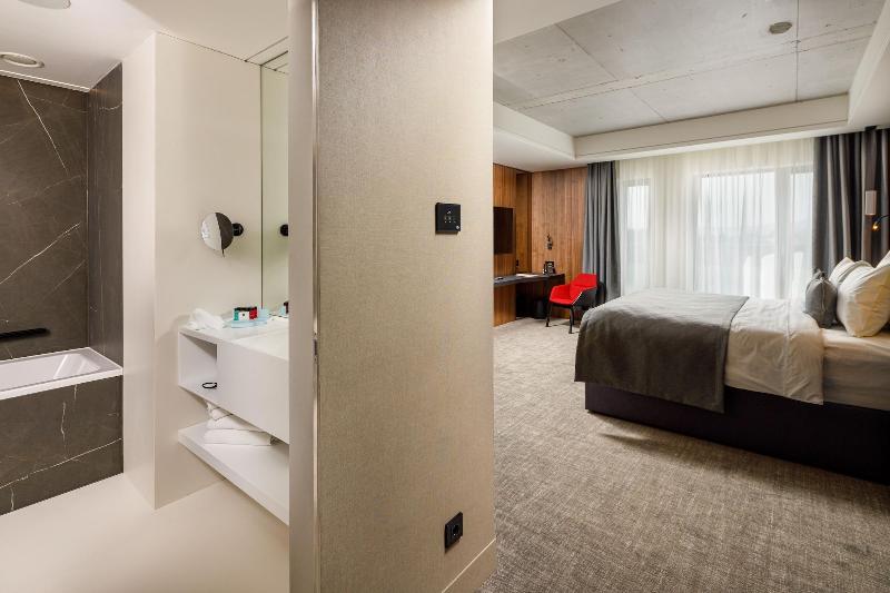 Qosmo Brasov Hotel-22