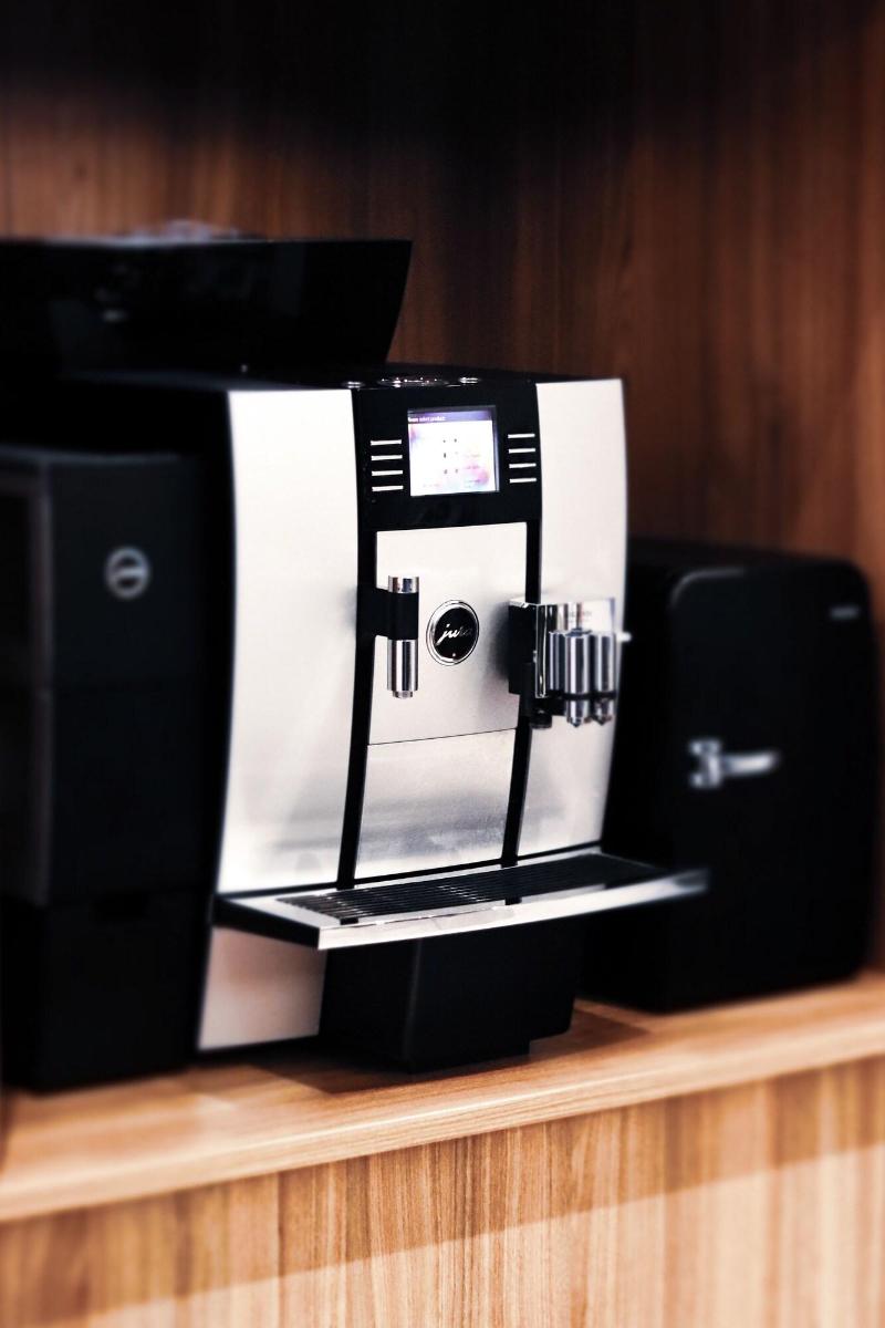 Black Pearl Reykjavik Finest Apartments-3