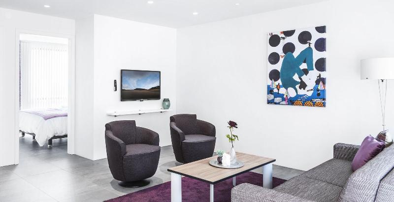 Black Pearl Reykjavik Finest Apartments-32