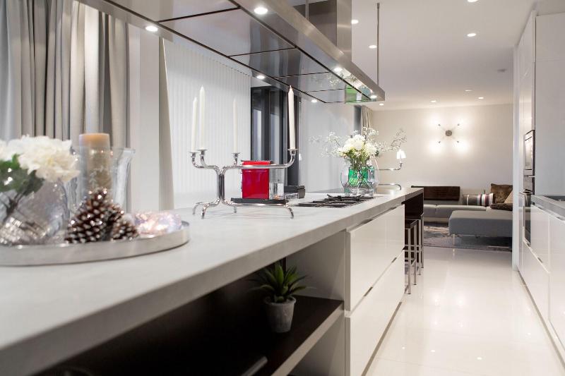 Black Pearl Reykjavik Finest Apartments-47