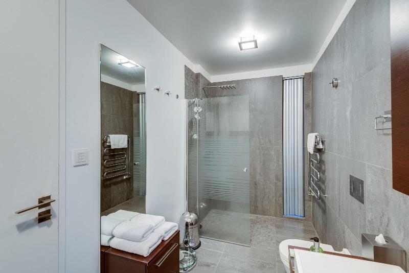 Black Pearl Reykjavik Finest Apartments-61